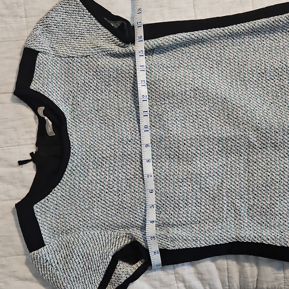 Banana Republic Black and White Textured Dress - Picture 5 of 7